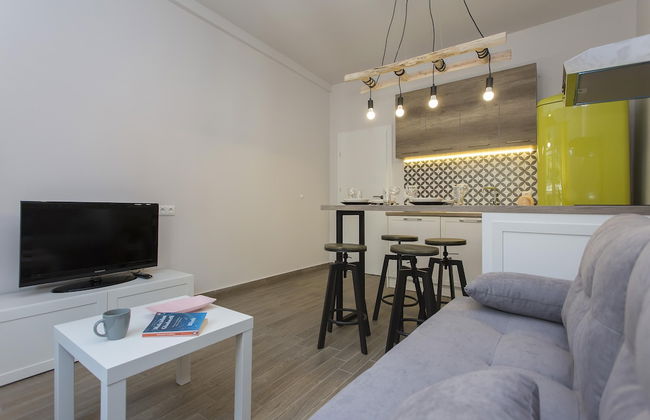 Sunny and Modern 1bdr Apartment in the Center - Foto 6