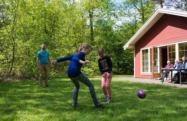 Cozy Chalet With a Decorative Fireplace - Foto 19