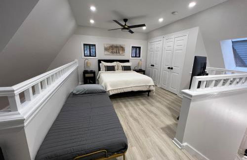 Newly Renovated Loft Villa at Norwich Spa with amenities, 3 minutes to Mohegan - Foto 17