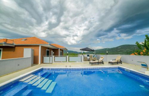 Luxury Villa Rebecca - Photo 1