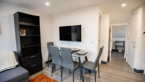 Cozy 2 Bed Flat in Town Centre - Foto 4