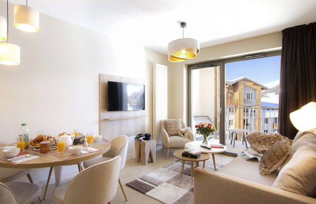 3 bedroom Apartment in Huez with swimming pool and sauna - Photo 13