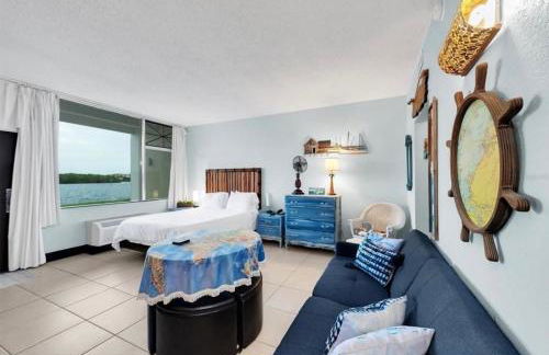 Little Harbor Resort #301 Tampa Bay FL Beach, Nautical Paradise - Photo 37