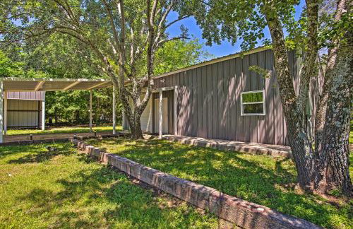 Charming Quitman Cabin < 2 Miles to Lake Fork - Foto 21