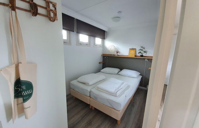 Canal-side Stay, Giethoorn - Photo 6