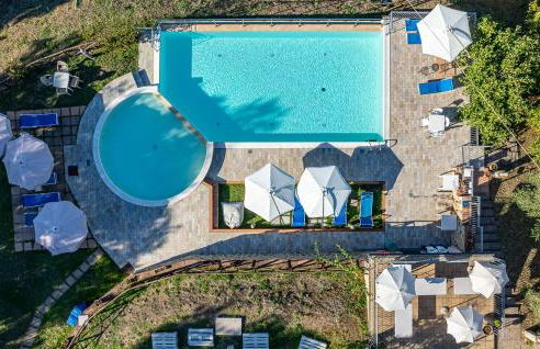 Amazing Apartment In Montecastelli Pisano With Wifi - Foto 9