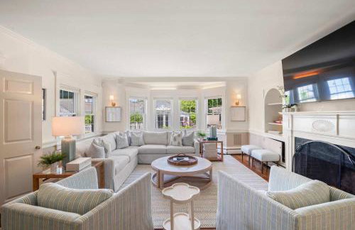 Estate with Private pool tennis court and playground - Foto 8