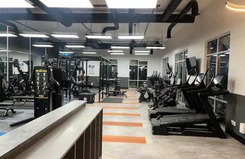 Modern W Pool, Gym, HotTub, Golf, Pet Friendly - Foto 13