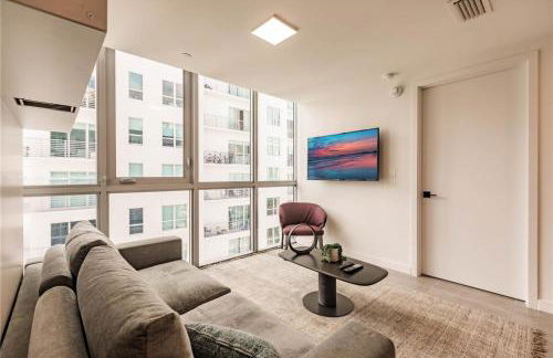 Exclusive Condo w Beautiful City Views and Full Amenities! - Foto 4