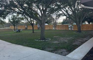 Schertz Country Farmhouse on 1 acre with Gameroom - Foto 8