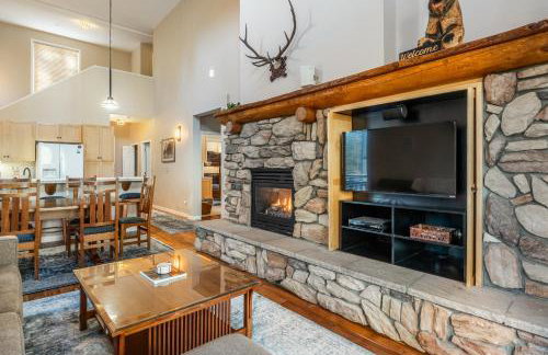 Mammoth Green #220 - Nearly Ski-In Ski-Out 3 Bedroom 2 Bath, Sleeps 8 - Photo 5