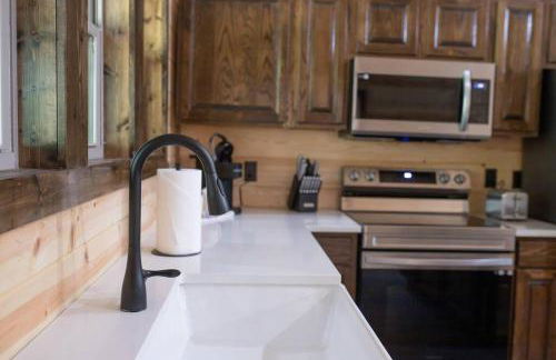 The NEW Luna Lodge in Broken Bow - Foto 13