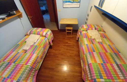 Villetta con giardino e parcheggio coperto - Foto 44