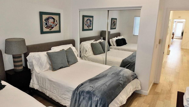 Beauty by the Beach Socal Fun! - Photo 4, Room