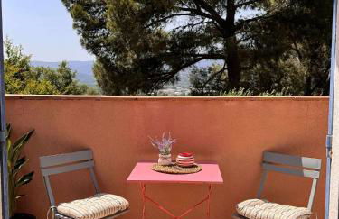 Holidays font mourrier - Foto 7