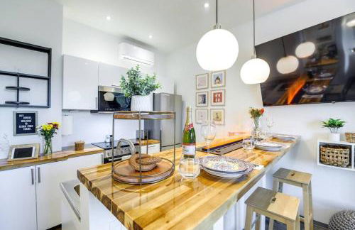 Luxury Barndo 2AN Europe Style Farm Stay Chickens - Foto 14