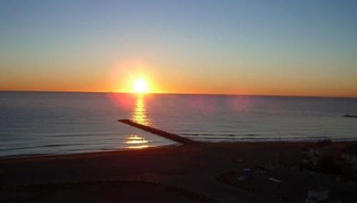 MAGNIFICO ATICO-DUPLEX FRENTE AL MAR - Foto 1