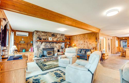 Outdoor Lovers Paradise with Dock and Fire Pit! - Photo 3