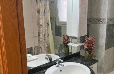 Cozy Kolonaki Retreat - Photo 29