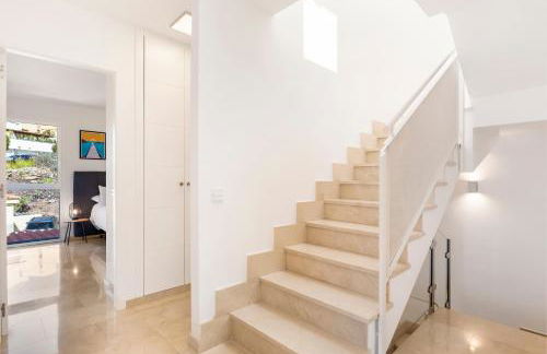 Villa Trueno Refugio de Lujo con Piscina Climatizada y Vistas - Foto 18