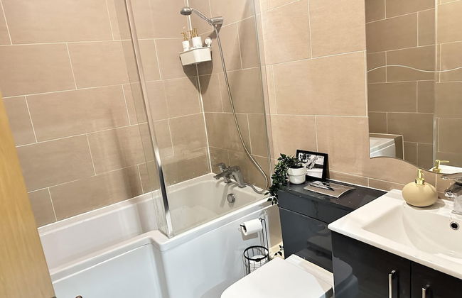 2 Bed Apartment - Sleeps 4 - Wifi - Parking - Foto 4