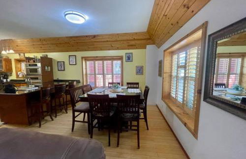 Cabin 7 sleeps 8 BEAUTIFUL BOULDER BAY, BIG BEAR - Foto 13