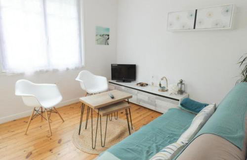 "L'Océan pour Voisin", gîte 5 à 6 personnes, 3 étoiles 3 épis dans maison avec terrasse de 34m carrés Plage du Métro à 1500 m agréé ANCV - Foto 8