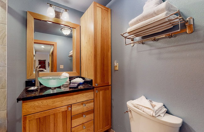 Pine Ridge Condominiums - Photo 37