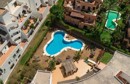 Cozy apartment, with mountain views and large private terrace, on the Golden Mile, Marbella - Foto 8