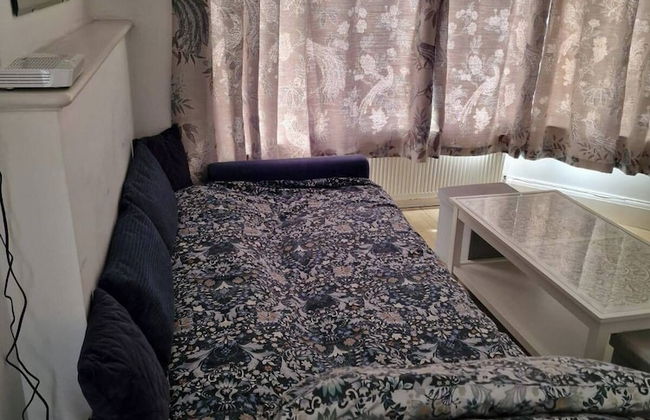 Light 1-bed - London N8 - Free Parking - Fast Wifi - Foto 31