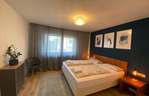 Central Comfort Home with Garden - Foto 7