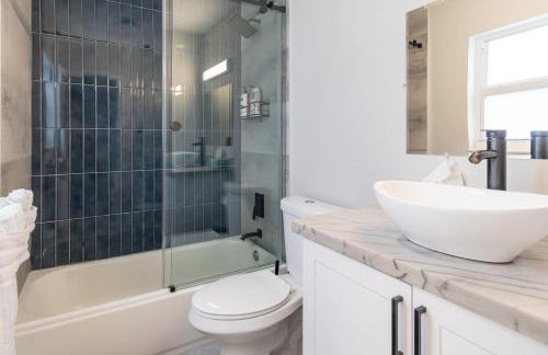 Hollywood Paradise Luxury 4BR 3BA Home and Outdoor Fun with Heated Pool - Foto 4