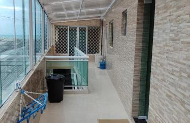 CASA COM PISCINA À BEIRA MAR. - Foto 32