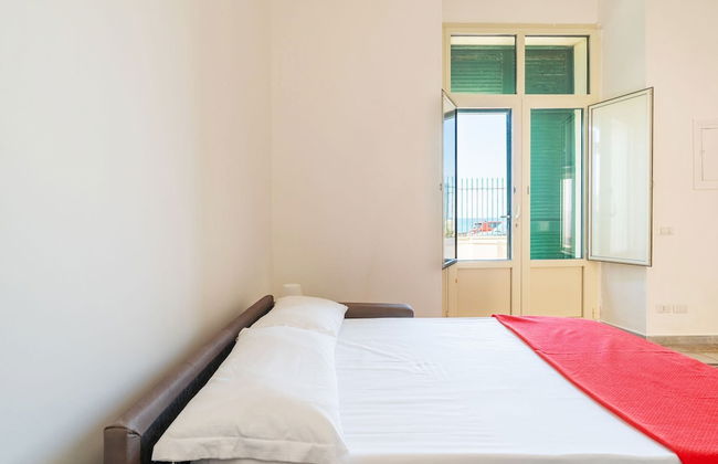 The Sea Outside Apartment 01 by Wonderful Italy - Foto 7