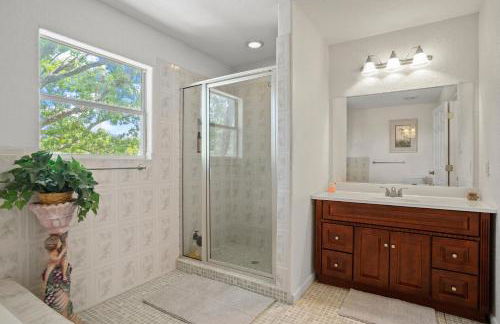 Bamboo Oasis-Relaxing Hot Tub-Family Time - Foto 12