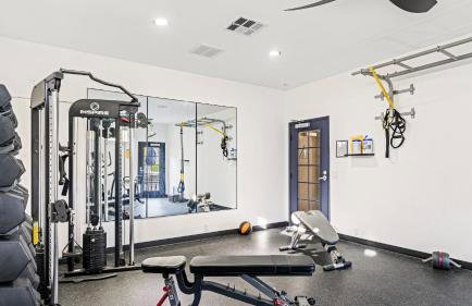 Close to Beach w Patio Resort Amenities The Point at Corniche by AvantStay STR16-0458 - Foto 64