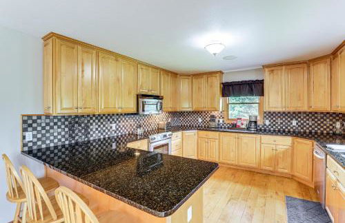 Mtn Views and Hot Tub 6-Acre Blue Ridge Retreat! - Foto 9