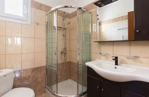 Home In Epanomi - Photo 29