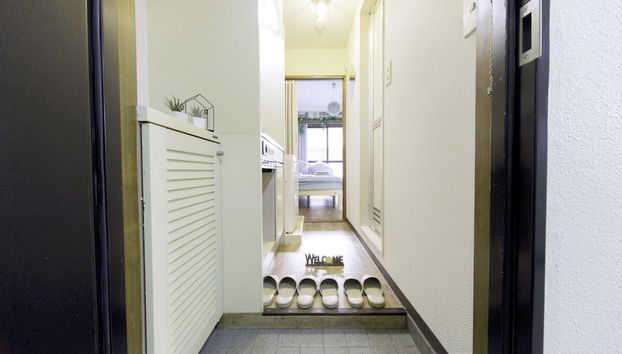 Nestay Suite Tokyo Tabata - Foto 3, Entrada interior