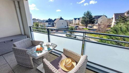 Apartment Grand Balcon- Piscine et proche du Port by Interhome - Foto 2