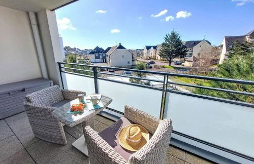 Apartment Grand Balcon- Piscine et proche du Port by Interhome - Foto 2