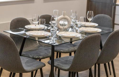 Luxurious 2 BR - Apartment - Sleeps 6 - Foto 31