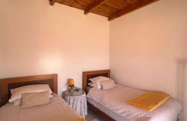 The Hill View House - Foto 16