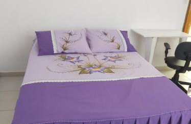 Casa grande com 3 suítes, piscina e área gourmet com churrasqueira - Foto 2