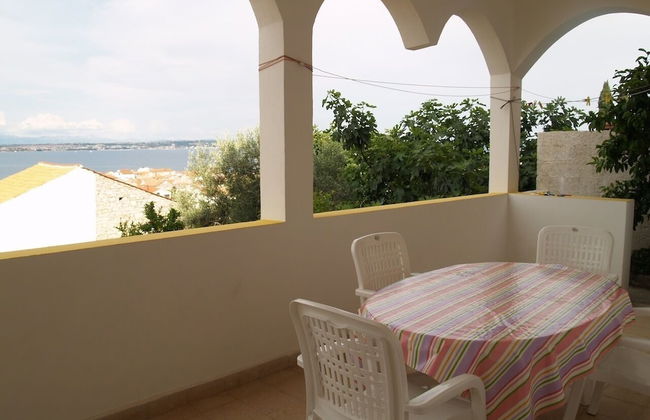 Stunning sea View From one Bedroom Apartment Reno - Photo 9