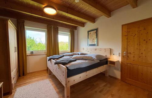 Casa-Philipp, mediterrane, lichtdurchflutete, stilvolle Ruhe-Oase, ebenerdig, mit Garten, Terrasse, Grill und Sauna im Naturparadies Fränkische Schweiz - Foto 2