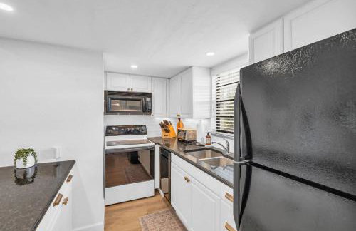 Deluxe Condo - Modern Furnishings and Great View - Foto 14