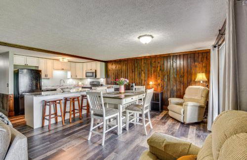 Tee Off in the Mtns Sky Valley Condo with View! - Foto 8