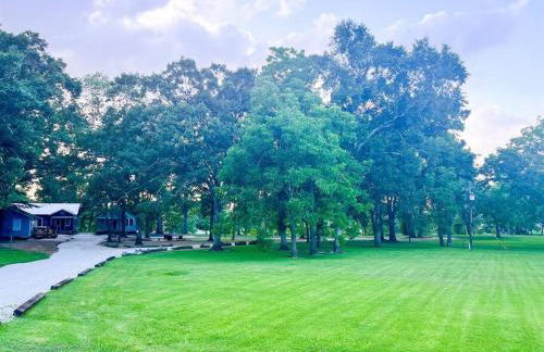 Unwind & Relax at Azalea Cottage on Bayou - Foto 21