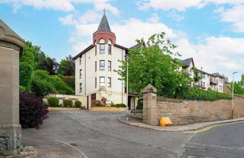 At The Castle - Foto 21